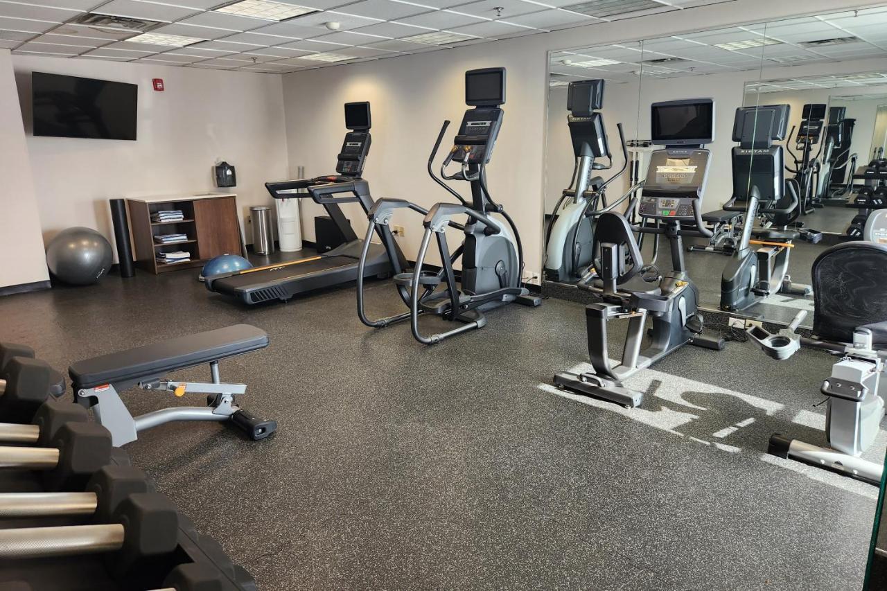 Holiday Inn Express Philadelphia Ne-Bensalem By Ihg Zewnętrze zdjęcie