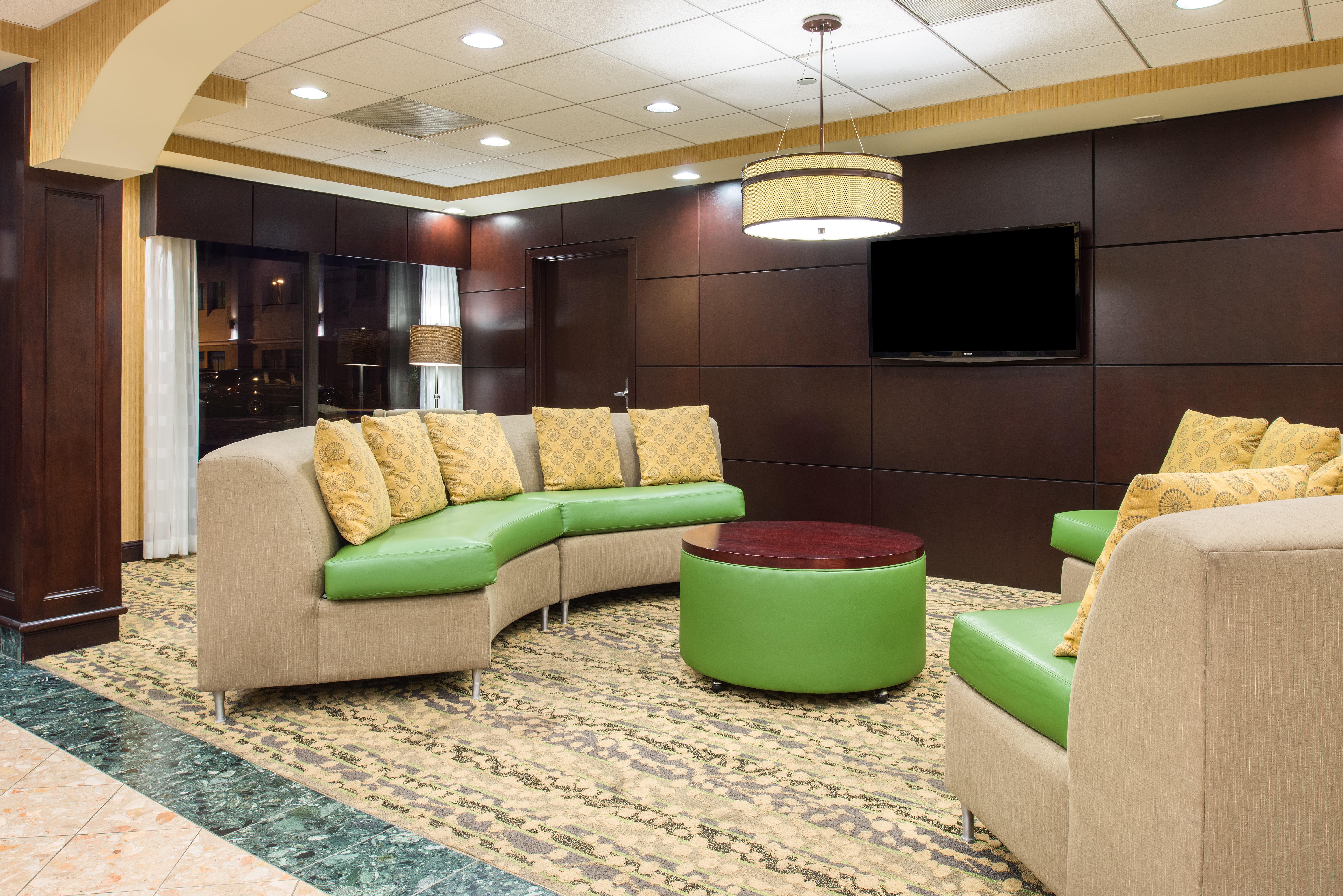 Holiday Inn Express Philadelphia Ne-Bensalem By Ihg Zewnętrze zdjęcie