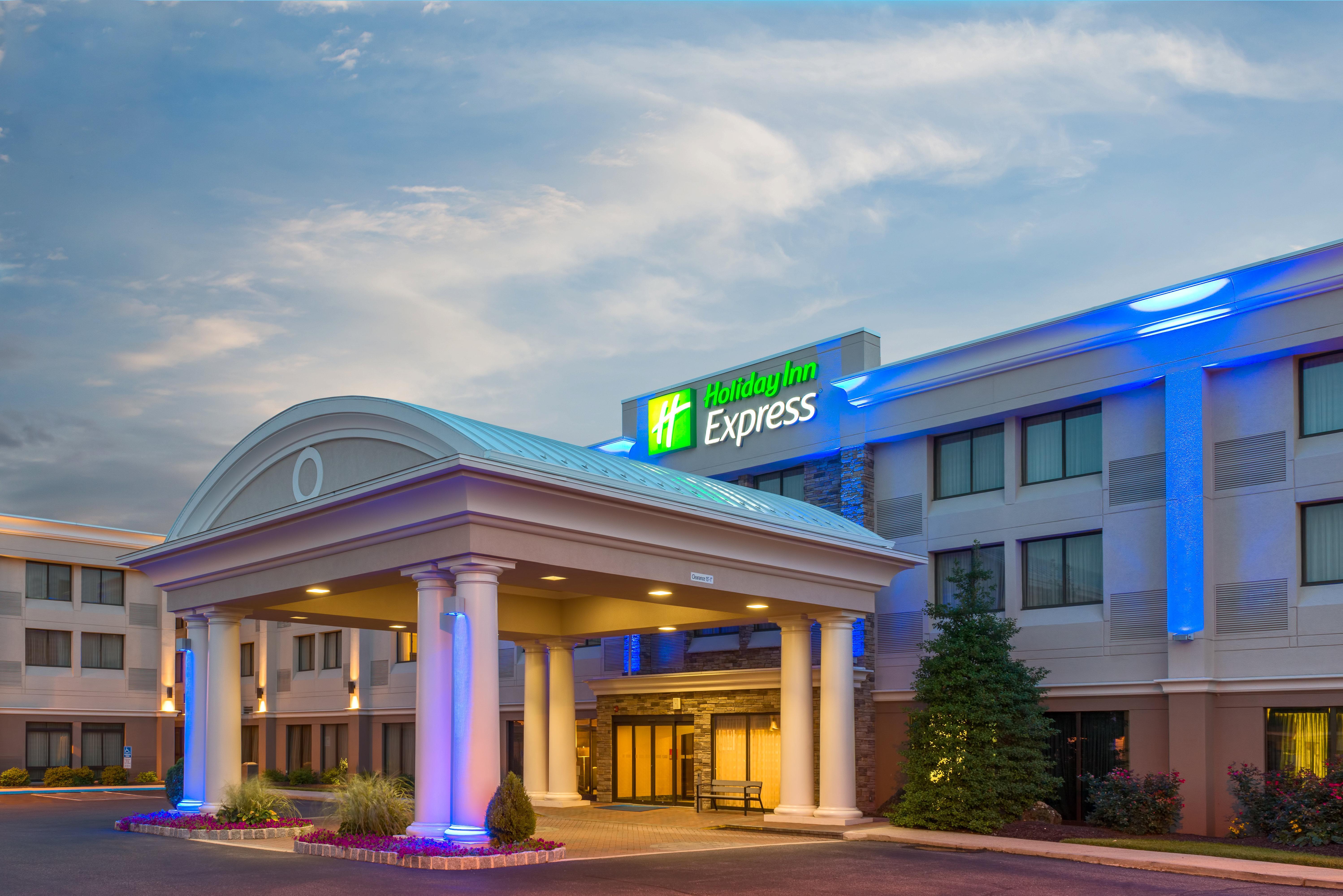 Holiday Inn Express Philadelphia Ne-Bensalem By Ihg Zewnętrze zdjęcie